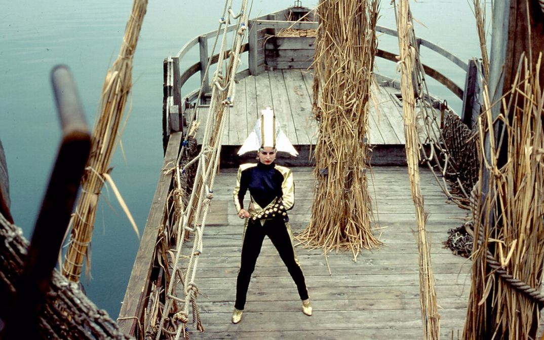 Filmstill from MADAME X – EINE ABSOLUTE HERRSCHERIN