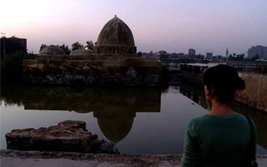 Filmstill from AL-KHOROUG LEL-NAHAR (Coming Forth by Day) by Hala Lotfy